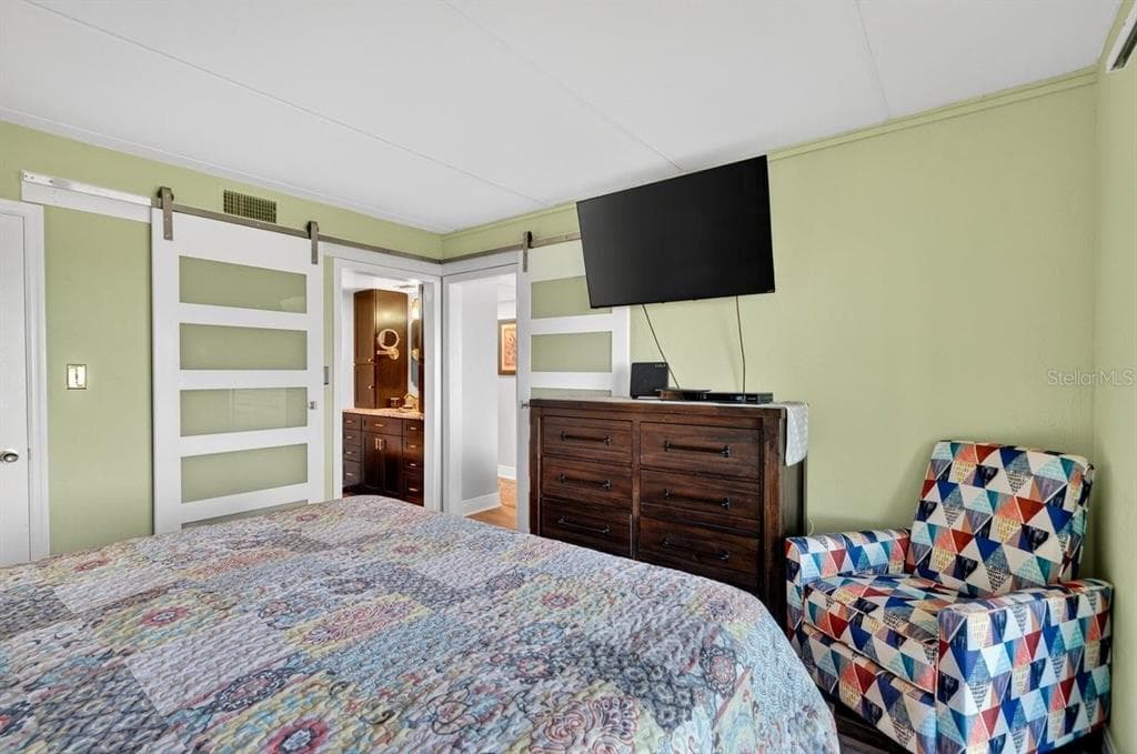 2700 OCEAN SHORE BOULEVARD 106 photo 14