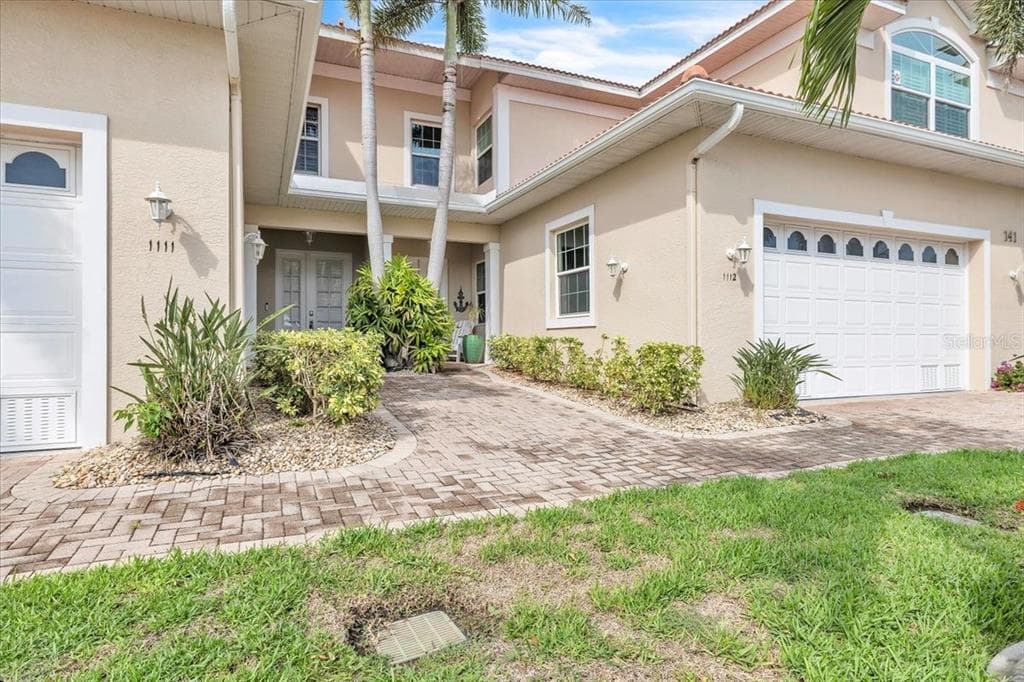 141 TROPICANA DRIVE 1112 photo 3