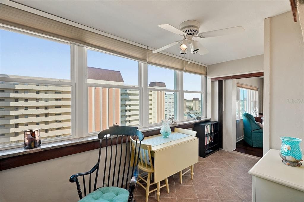 4550 COVE CIRCLE 1009 photo 14