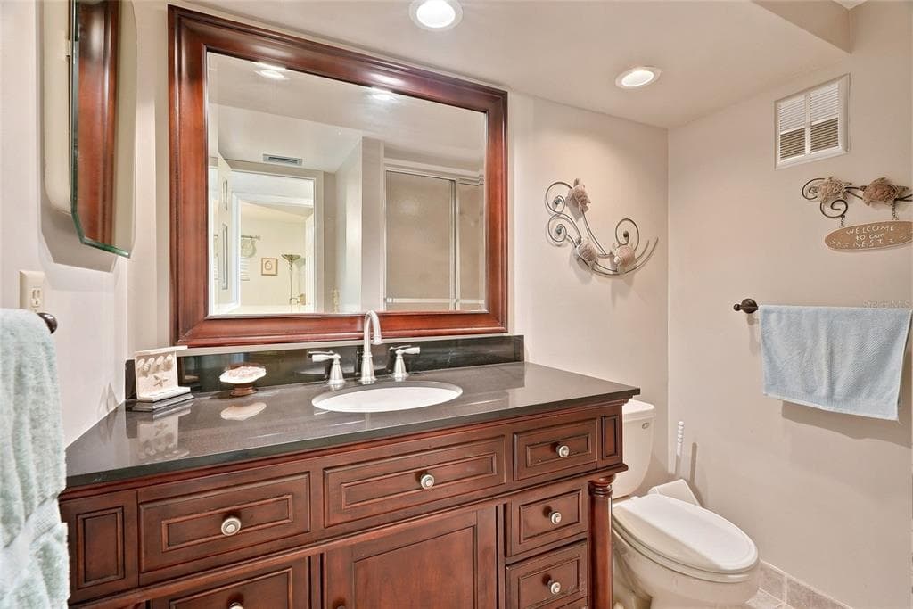 4550 COVE CIRCLE 1009 photo 25