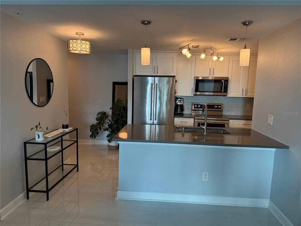 345 BAYSHORE BOULEVARD 1102 photo 8