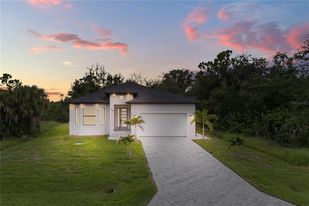 139 SUNSET ROAD photo 1