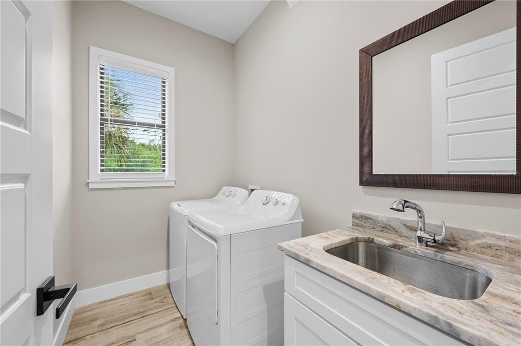 139 SUNSET ROAD photo 20