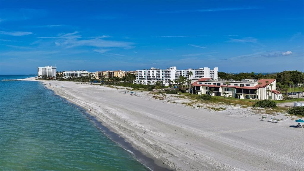 2089 GULF OF MEXICO DRIVE G1-104 photo 1