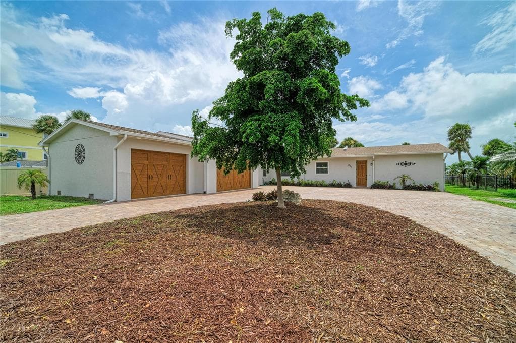 211 BAHIA VISTA DRIVE photo 6
