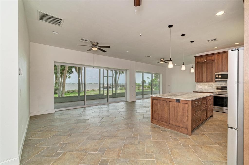 211 BAHIA VISTA DRIVE photo 24