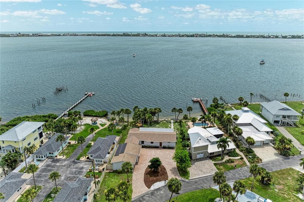 211 BAHIA VISTA DRIVE photo 4