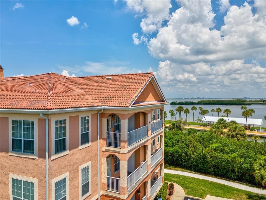 5000 CULBREATH KEY WAY 9-301 photo 12