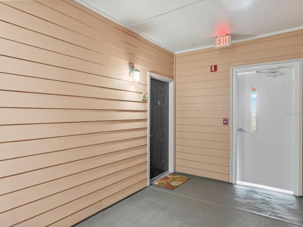 5000 CULBREATH KEY WAY 9-301 photo 15