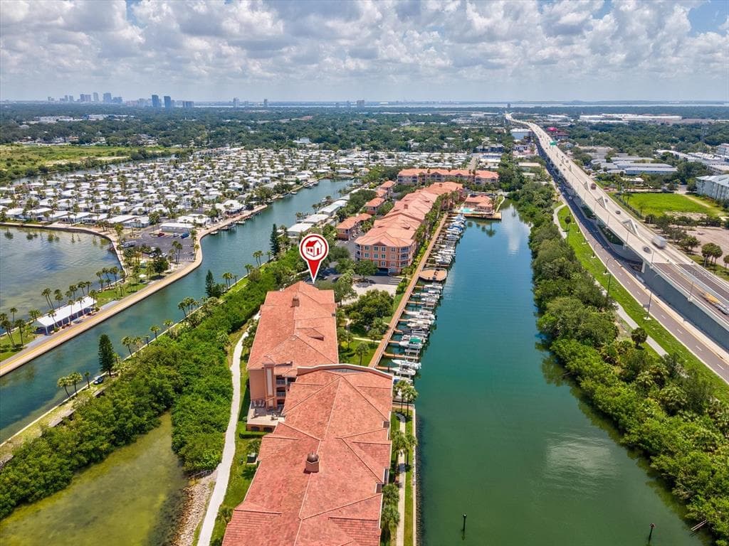 5000 CULBREATH KEY WAY 9-301 photo 8