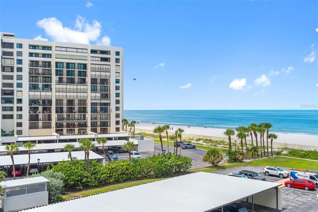 1430 GULF BOULEVARD 406 photo 16