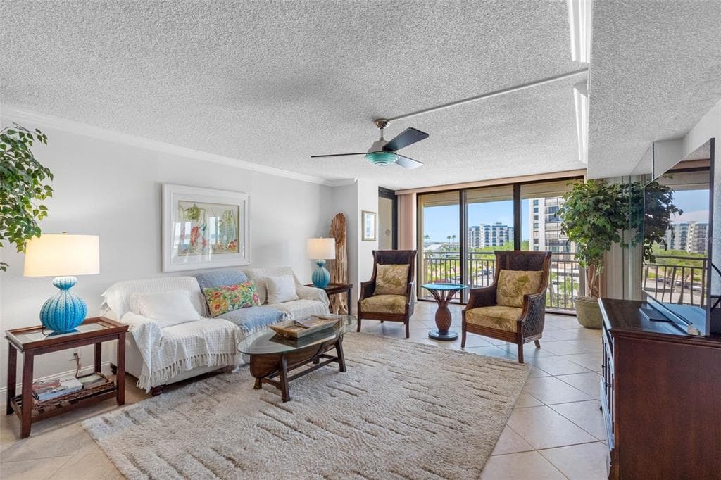 1430 GULF BOULEVARD 406 photo 12