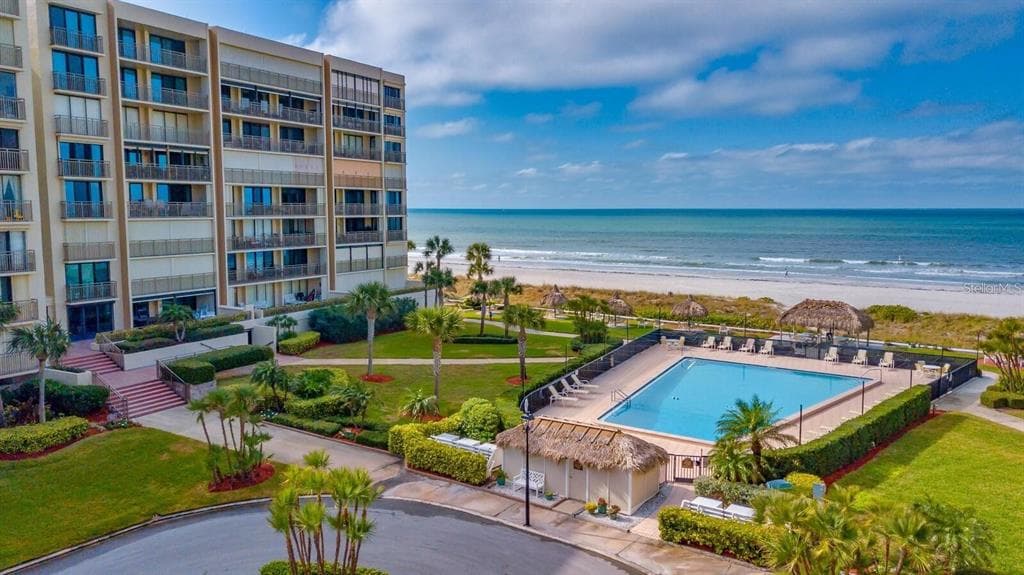 1430 GULF BOULEVARD 406 photo 1