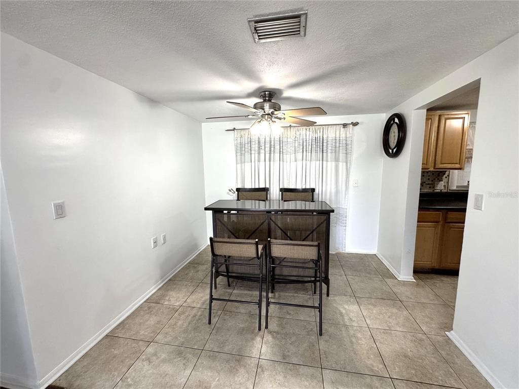 1345 BASSWOOD DRIVE photo 6