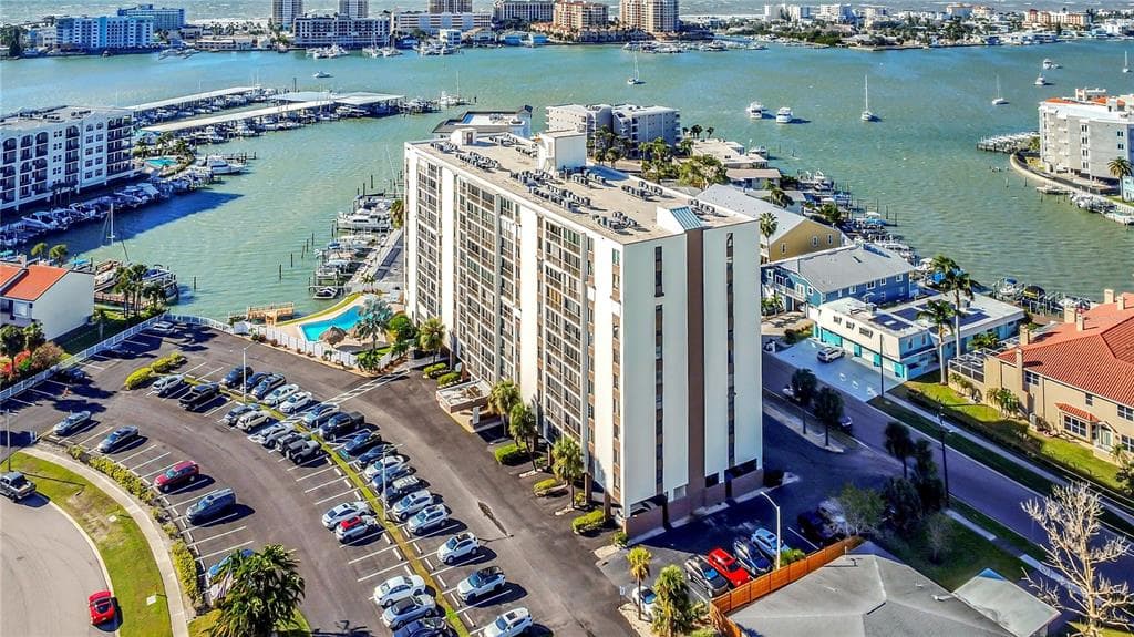 255 DOLPHIN POINT 407 photo 6
