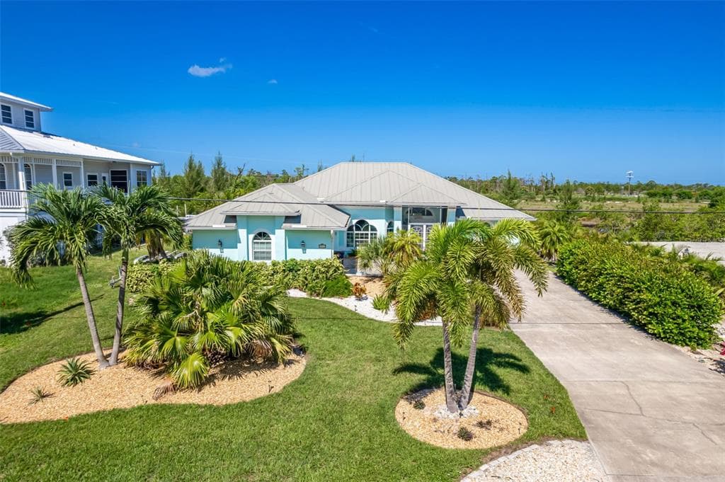 3753 STABILE ROAD photo 4