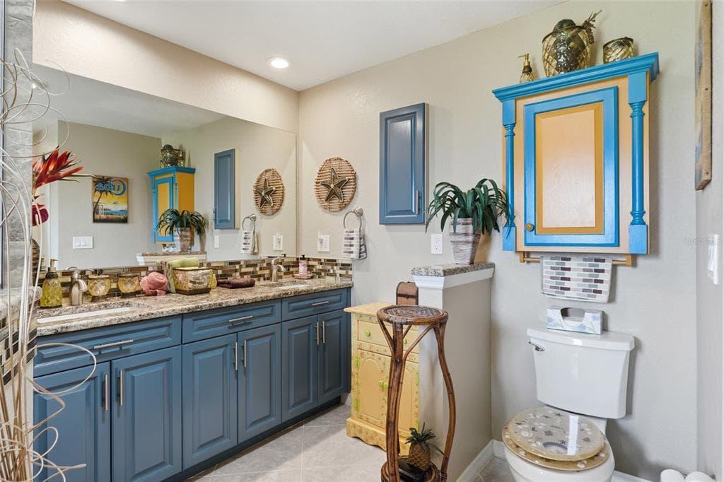 17372 SABRINA CIRCLE photo 17