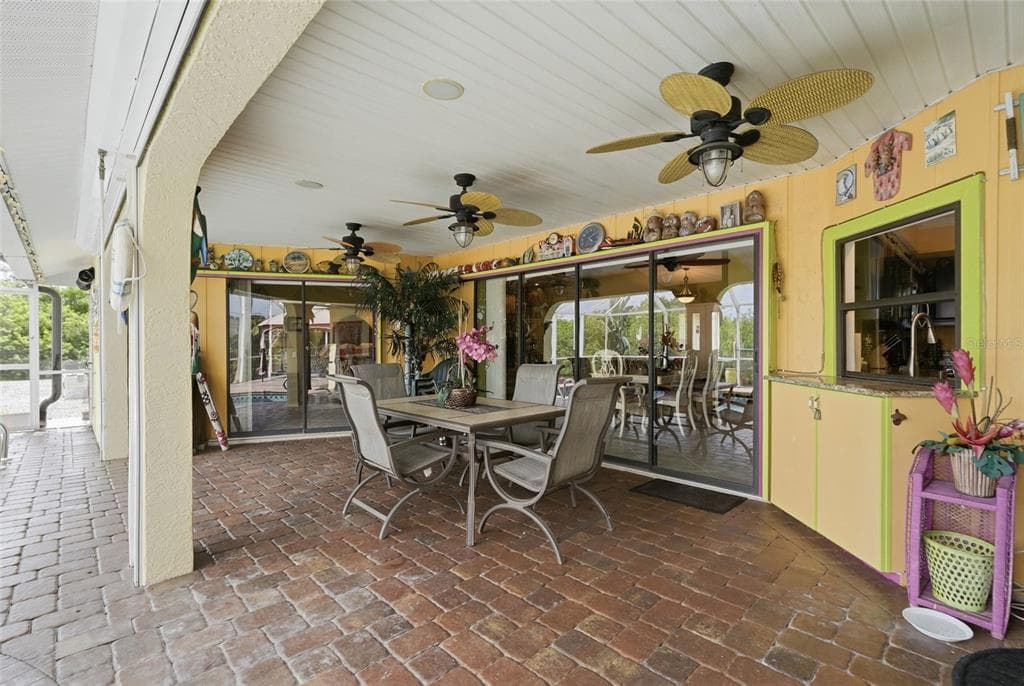 17372 SABRINA CIRCLE photo 24