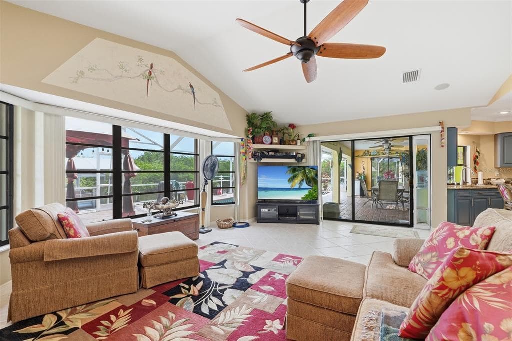 17372 SABRINA CIRCLE photo 14