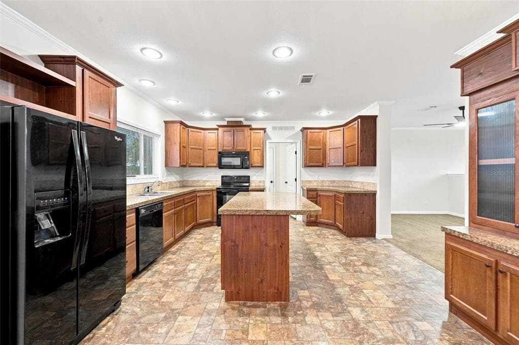 3316 HOLLY SPRINGS DRIVE photo 18