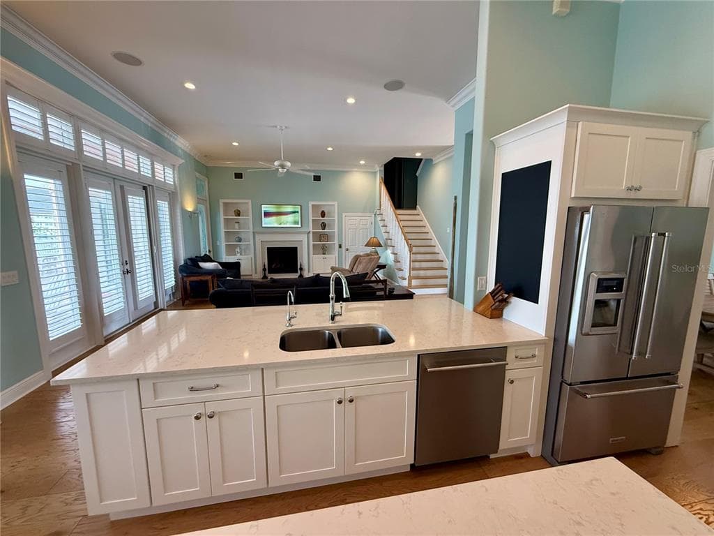2216 DONATO DRIVE photo 23