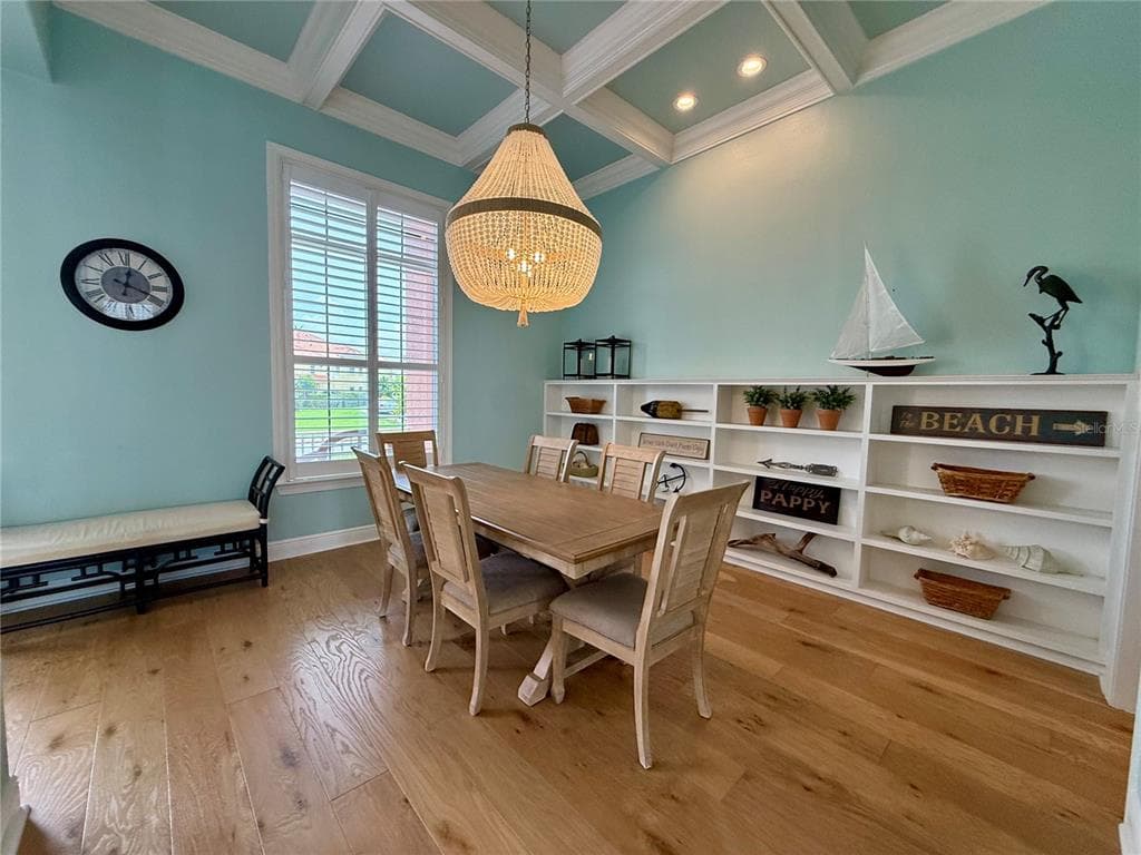 2216 DONATO DRIVE photo 15