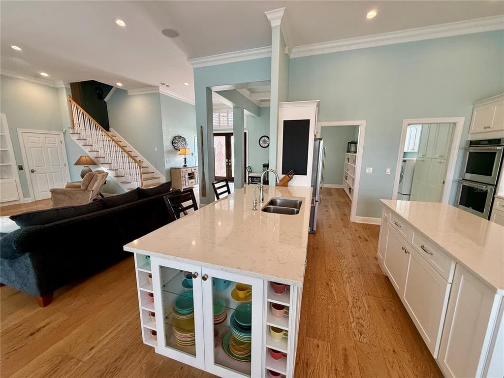 2216 DONATO DRIVE photo 25