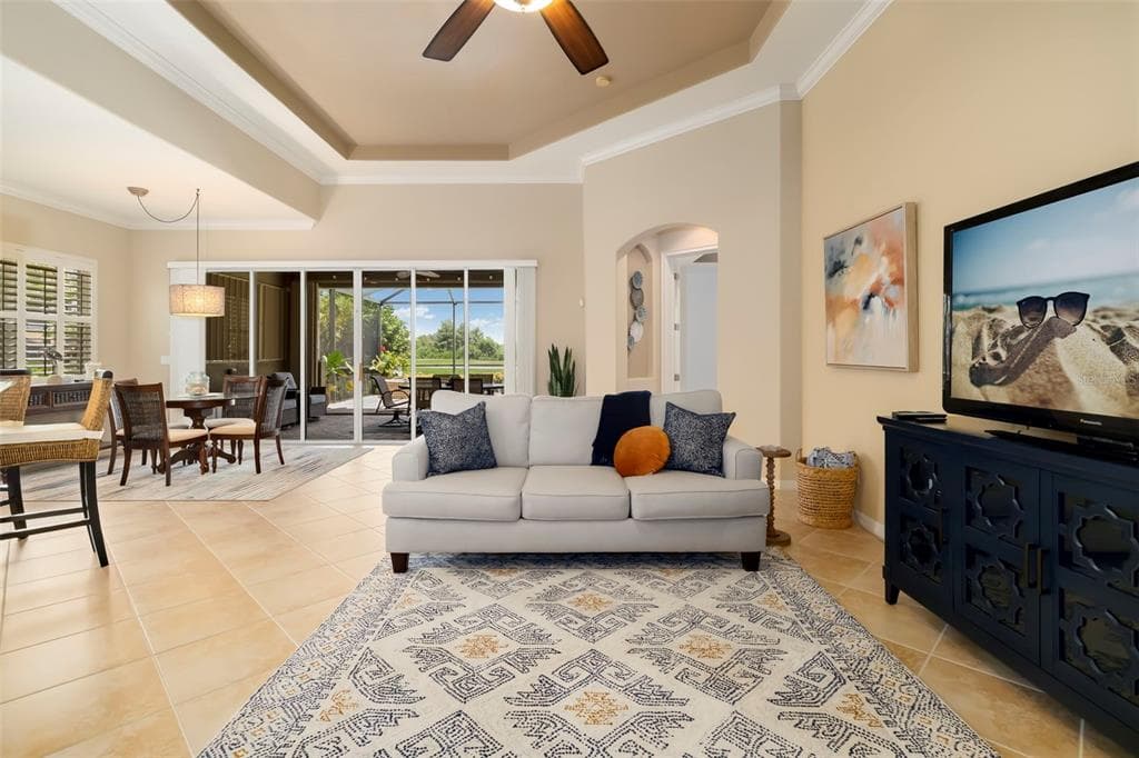 165 PALAZZO COURT photo 7