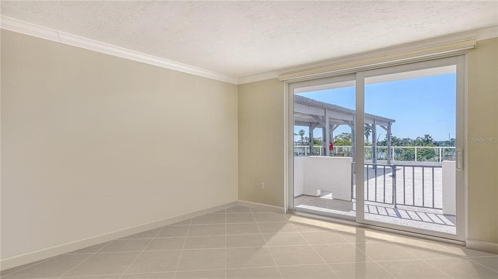 101 S GULFSTREAM AVENUE 4J photo 12