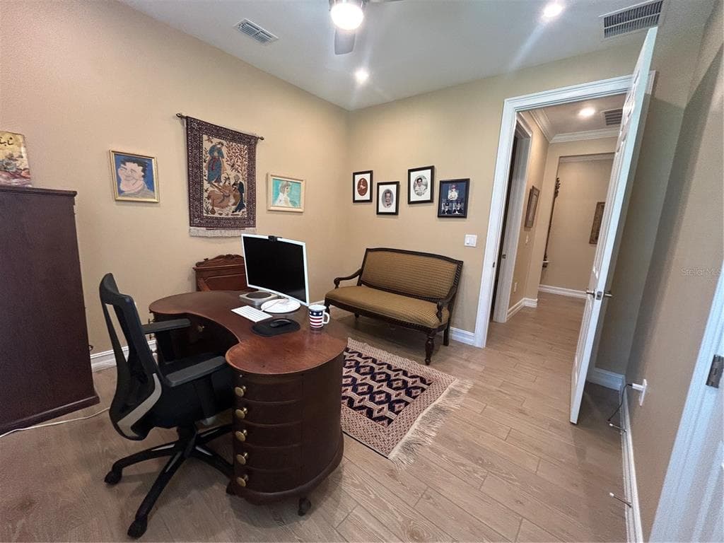 126 VILLA PEROSA WAY photo 18