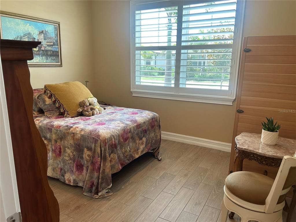126 VILLA PEROSA WAY photo 15
