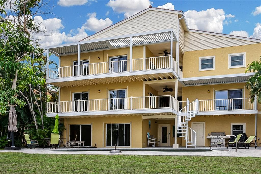 614 NORTON STREET photo 6