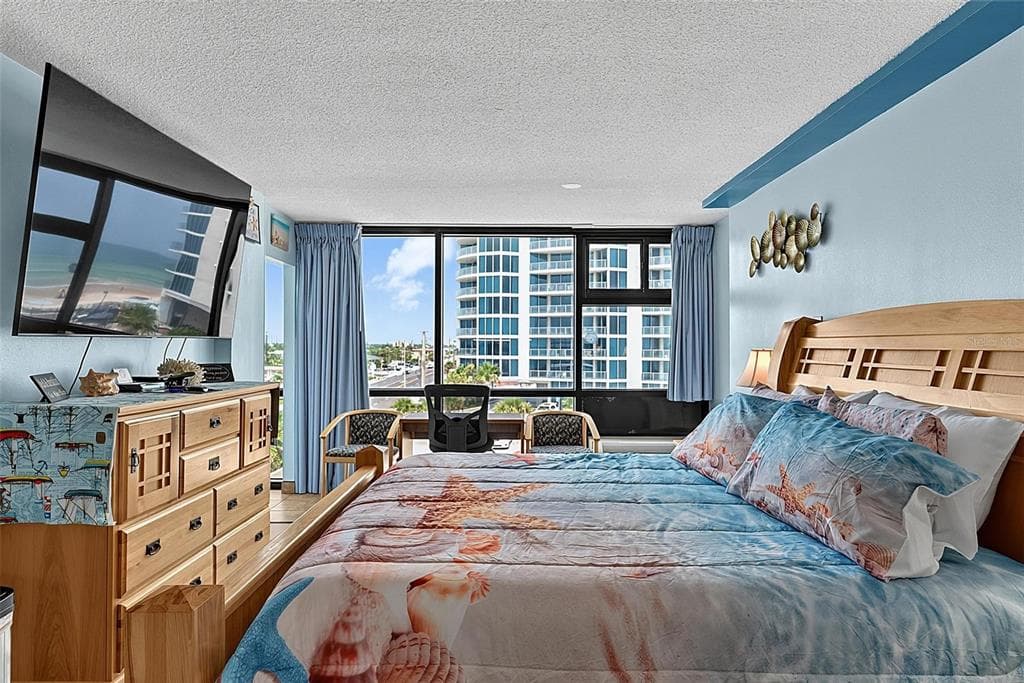 1909 S ATLANTIC AVENUE 424 photo 2