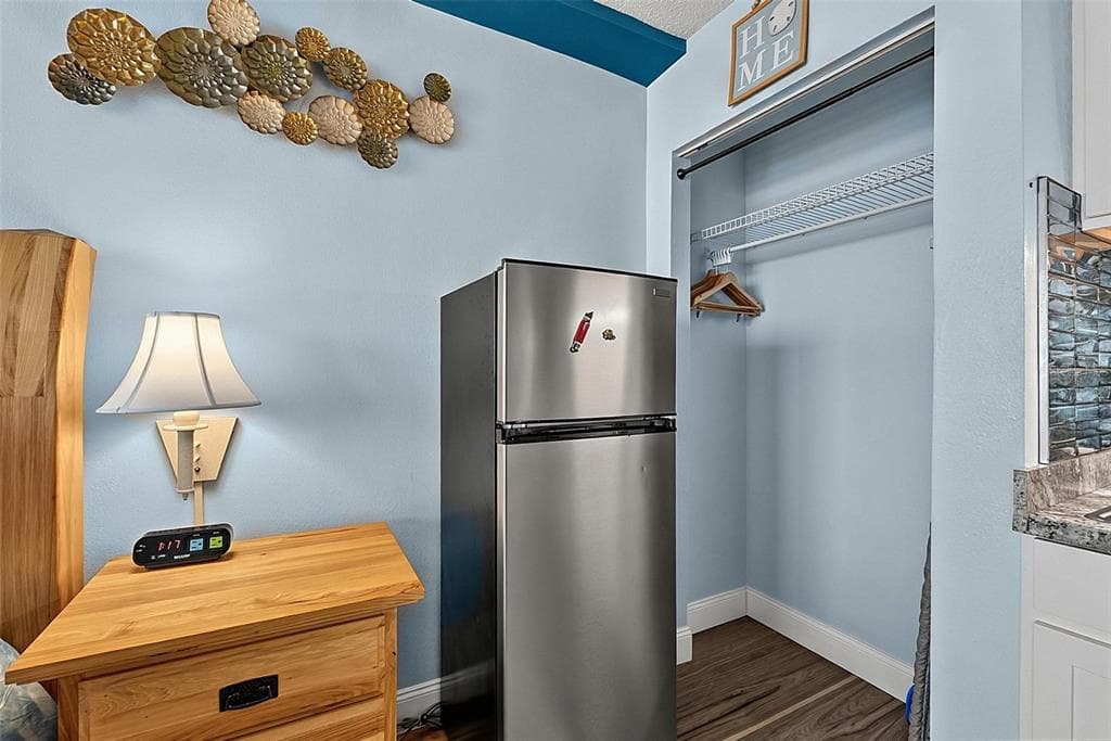 1909 S ATLANTIC AVENUE 424 photo 7