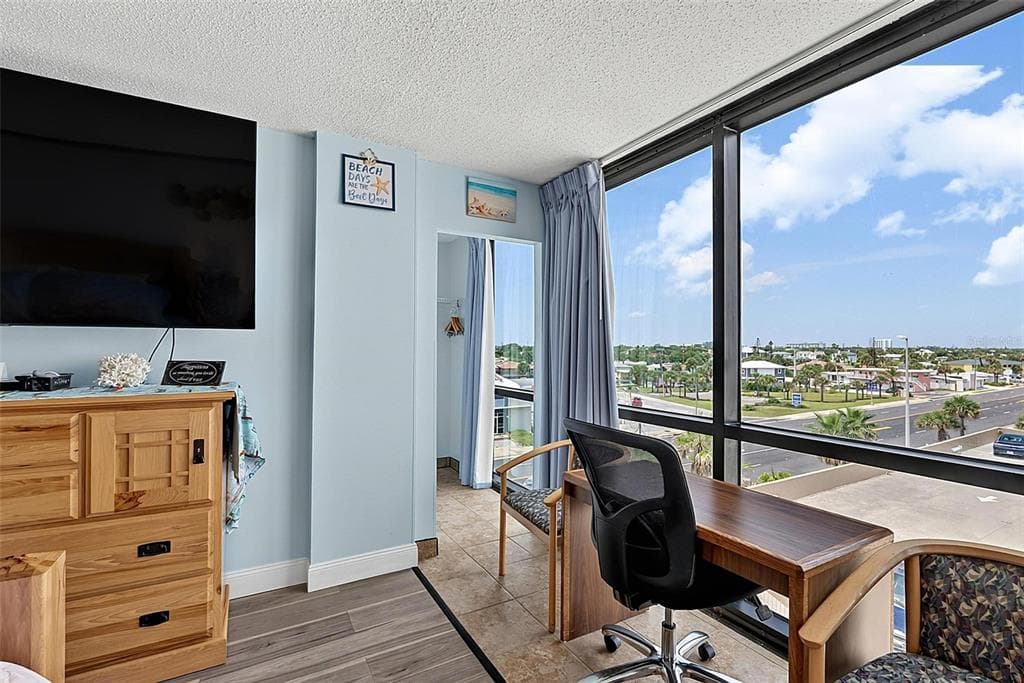 1909 S ATLANTIC AVENUE 424 photo 8