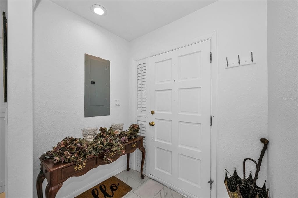 433 S PAULA DRIVE 32 photo 9
