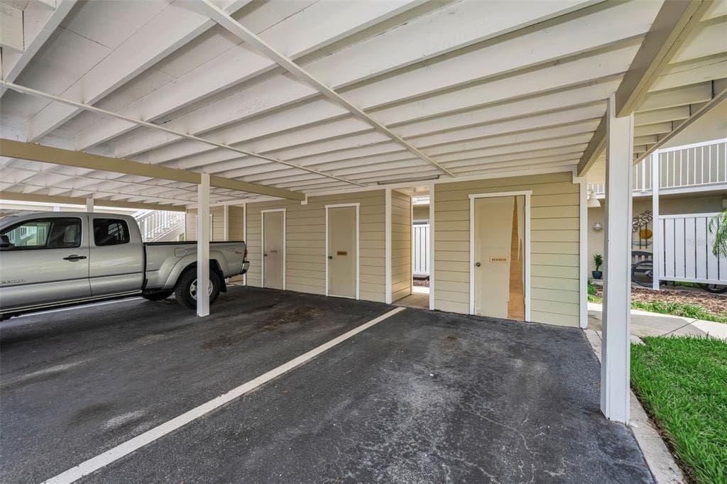 433 S PAULA DRIVE 32 photo 4