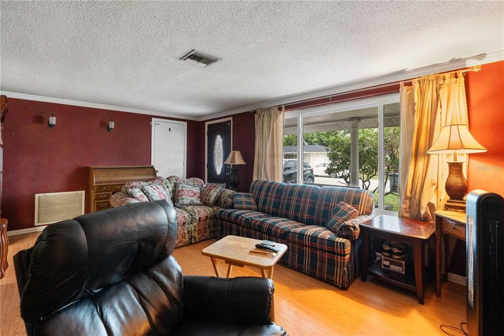 7830 CHERRYTREE LANE photo 5