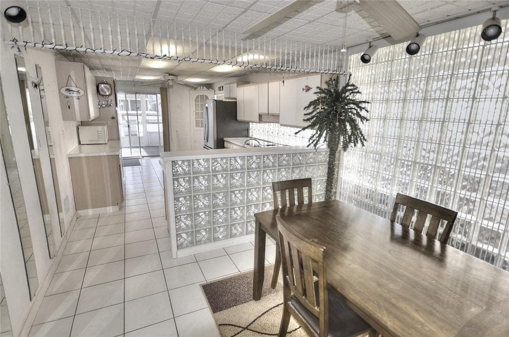 187 E ARIEL ROAD photo 6