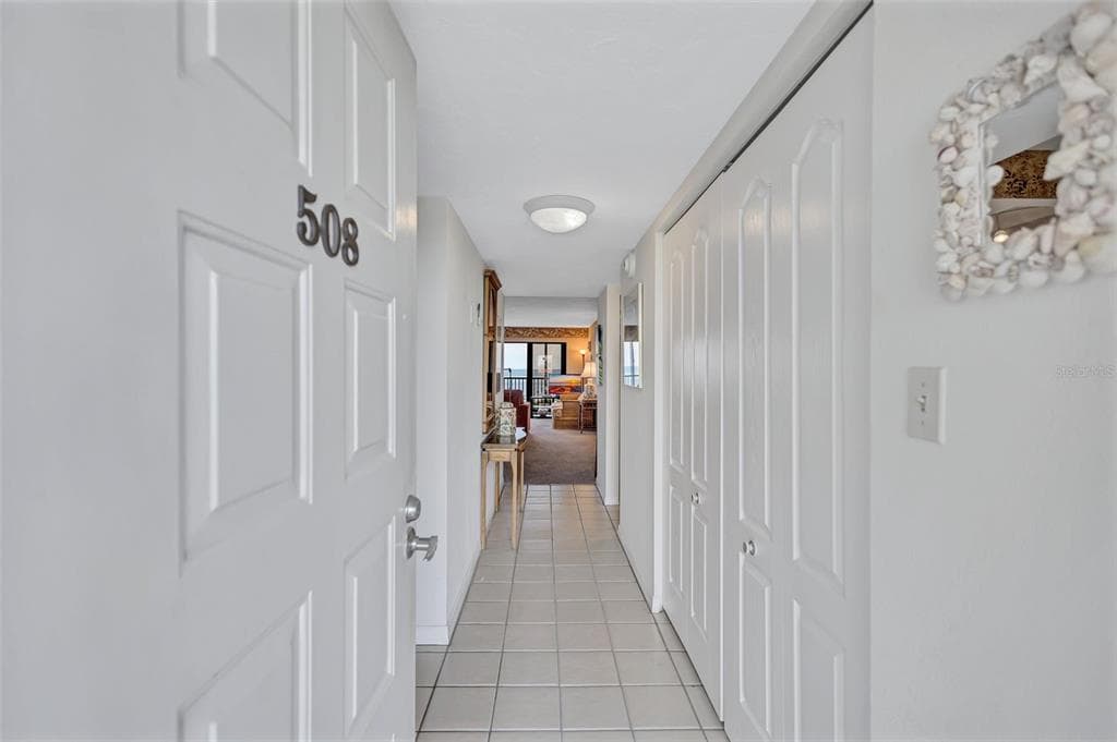 420 BEACH ROAD 508 photo 6