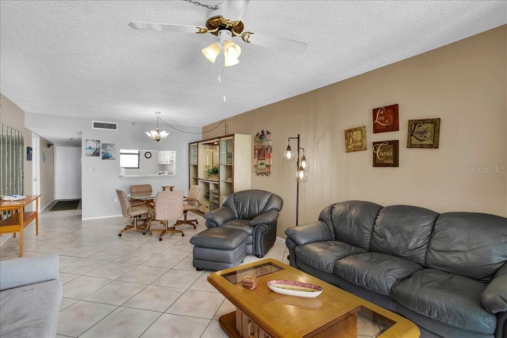 15462 GULF BOULEVARD 903 photo 6