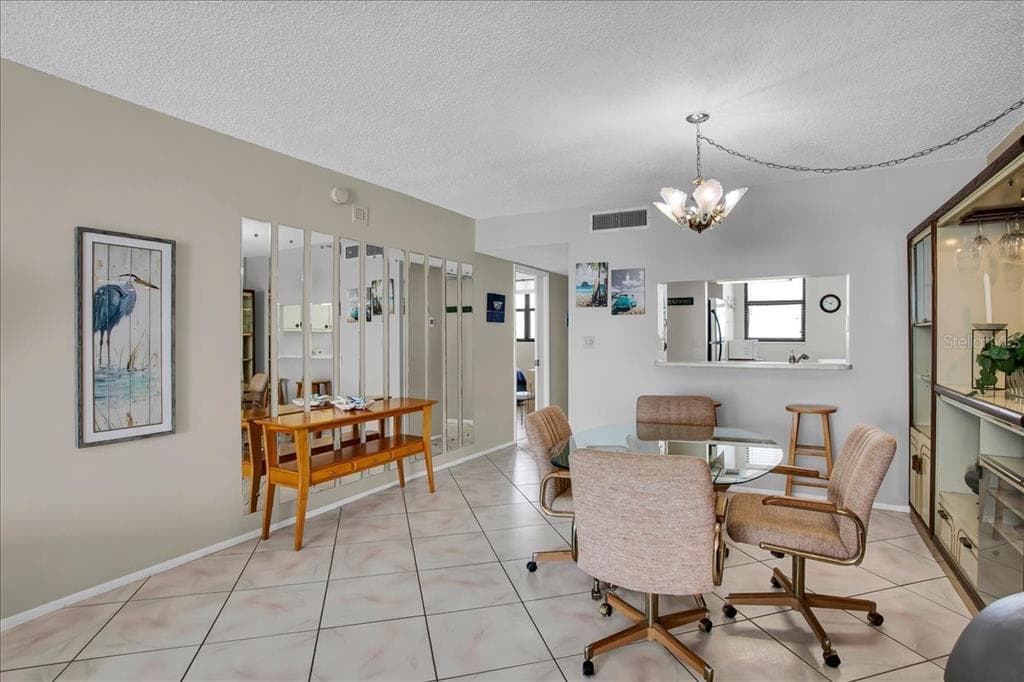 15462 GULF BOULEVARD 903 photo 13