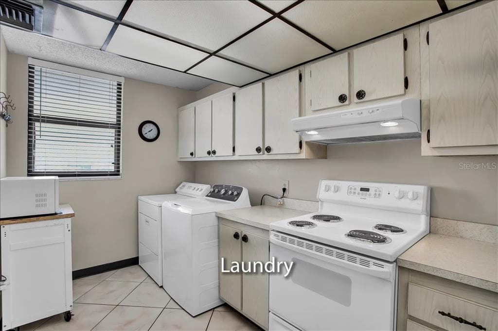 15462 GULF BOULEVARD 903 photo 16