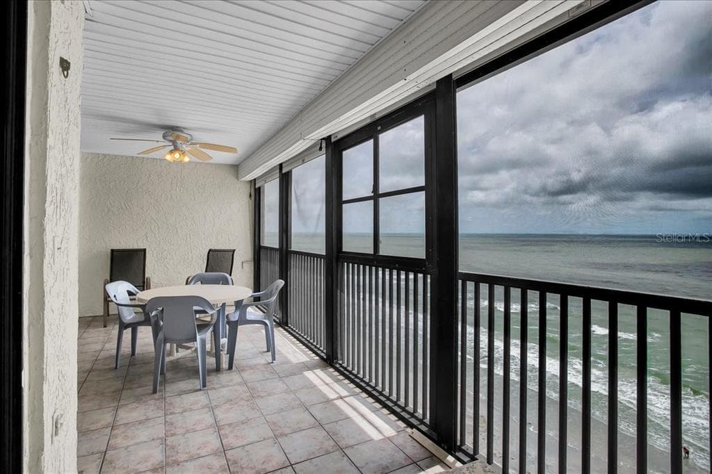 15462 GULF BOULEVARD 903 photo 8