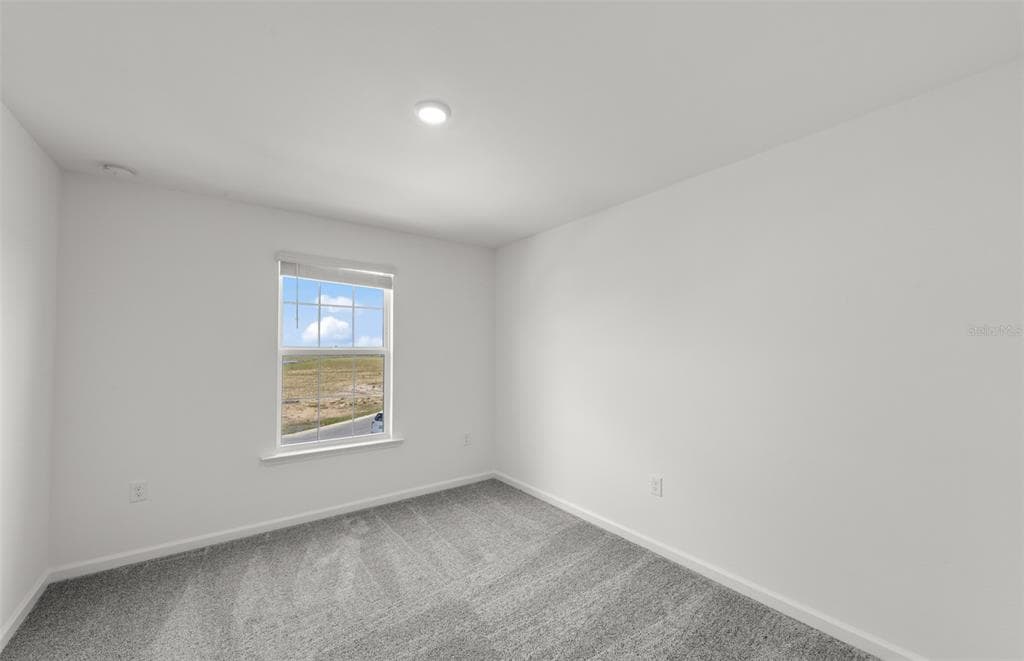759 BALLEBY TRAIL photo 16
