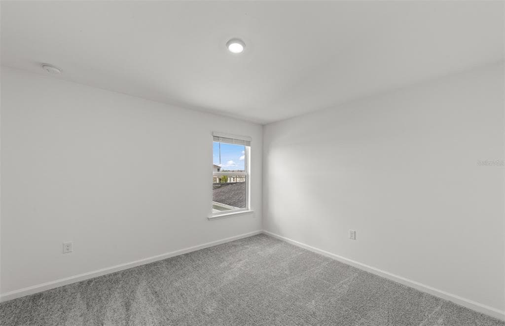 759 BALLEBY TRAIL photo 22
