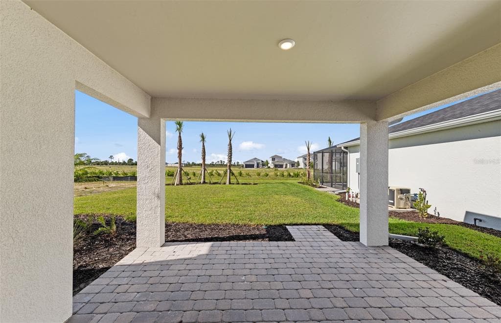 759 BALLEBY TRAIL photo 24