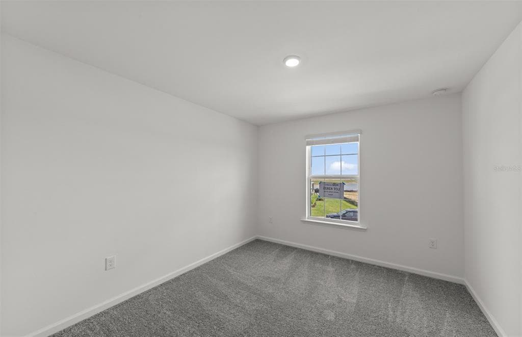 759 BALLEBY TRAIL photo 21