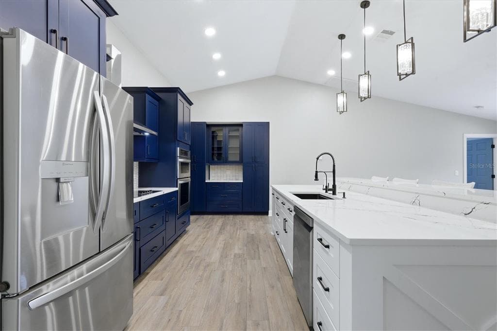 281 PEMBROKE DRIVE photo 13
