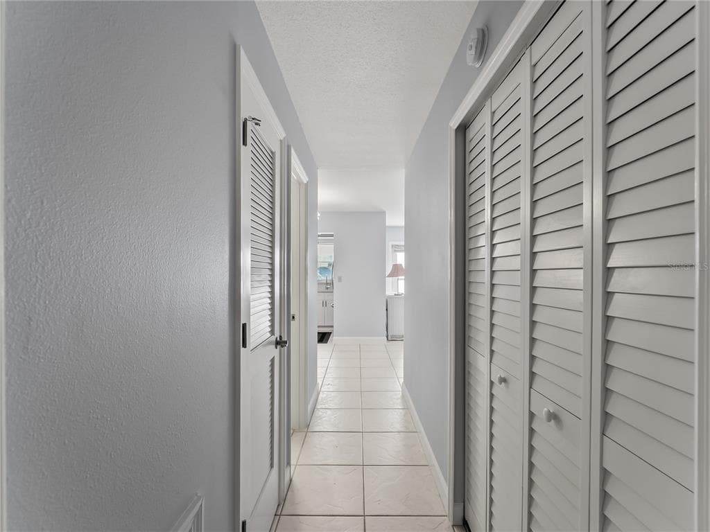 1205 TARPON CENTER DRIVE C1 photo 17